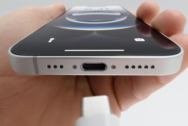 iPhone的USB-C接口除了快充还有这9大妙用