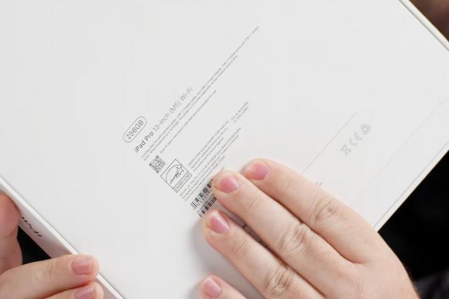 这是M5版iPad Pro吗?看起来确实像