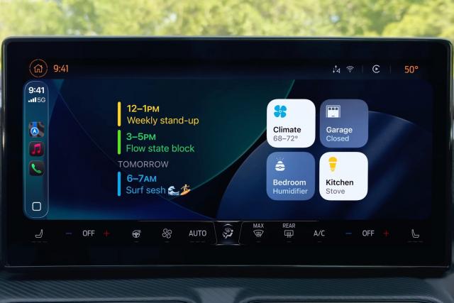 iOS 26.2 为 CarPlay 带来两项实用升级：小组件扩容与消息置顶开关