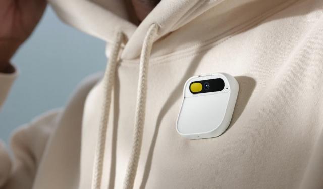 苹果高喊AI将催生“全新产品品类”，但这些产品真的会到来吗？