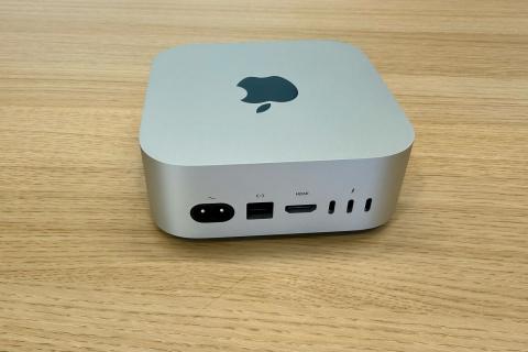 Perplexity 的「个人电脑」其实就是跑着 AI 系统的 M4 Mac mini