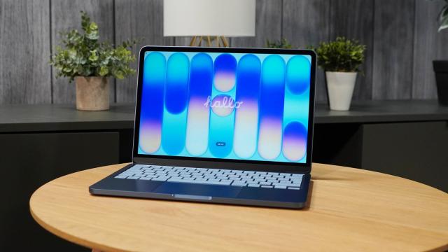 MacBook Neo 热销爆棚,果然无人意外!