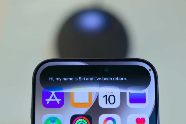 为什么你的 iPhone 还用不了 Siri AI?